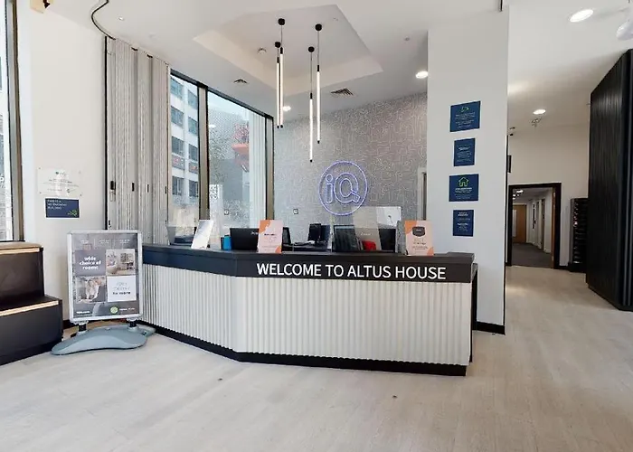 Apartment Iq Altus House *