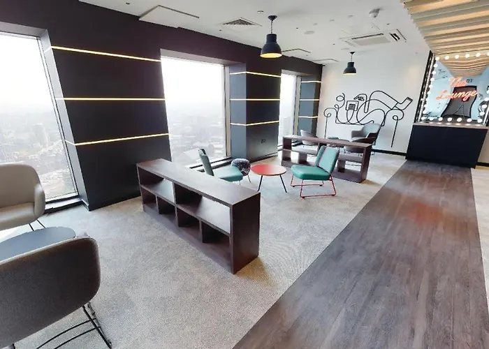 Iq Altus House * Лидс